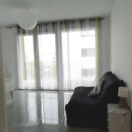 Sailing Club Apartment